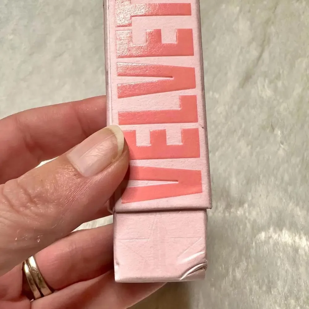 NIB Jeffree Star Extending the Olive Branch Velvet Trap Lipstick 4g